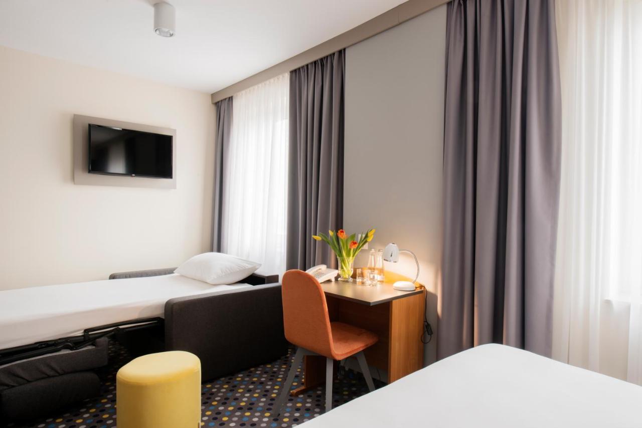 מלון Mory Ibis Styles Warszawa West מראה חיצוני תמונה